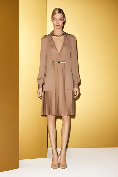 Look 12
